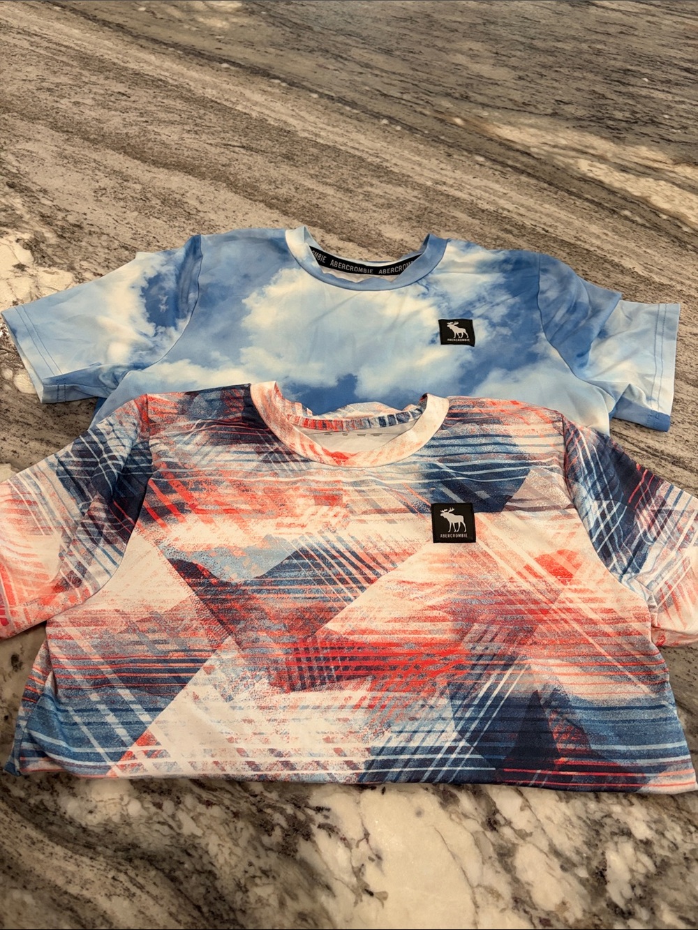 abercrombie kids Blue Tie-Dye Tee & Red/Blue Geometric Tee Set